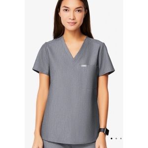 FIGS sz S Catarina One Pocket Scrub top, Graphite.